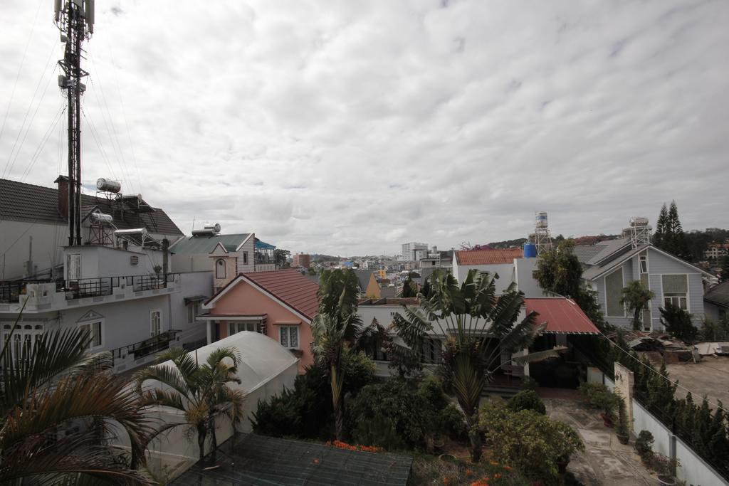 Binh Yen Hotel Dalat Bagian luar foto